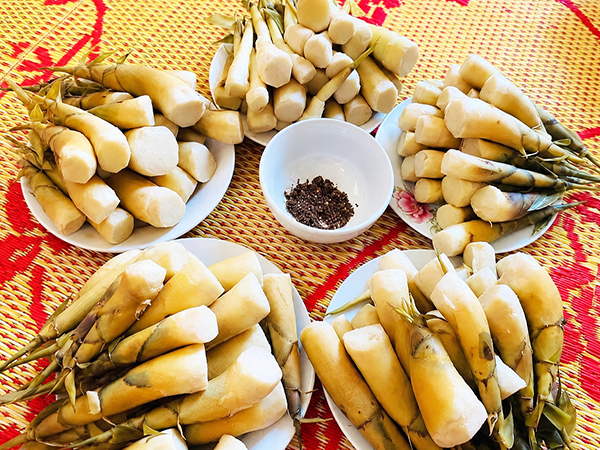 dac san mang lay luoc cham cheo